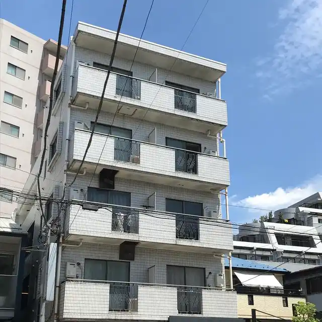 レオパード蕨南町