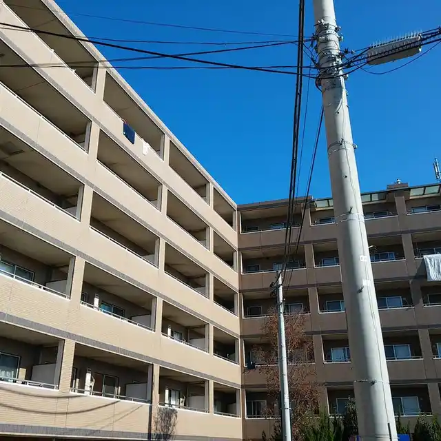 丸菱マイフェアコート新子安弐番館