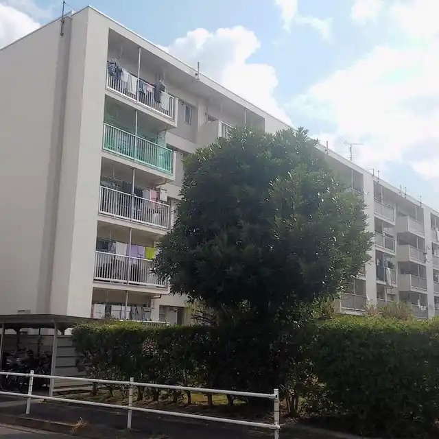 公社多摩川住宅ハ-16号棟