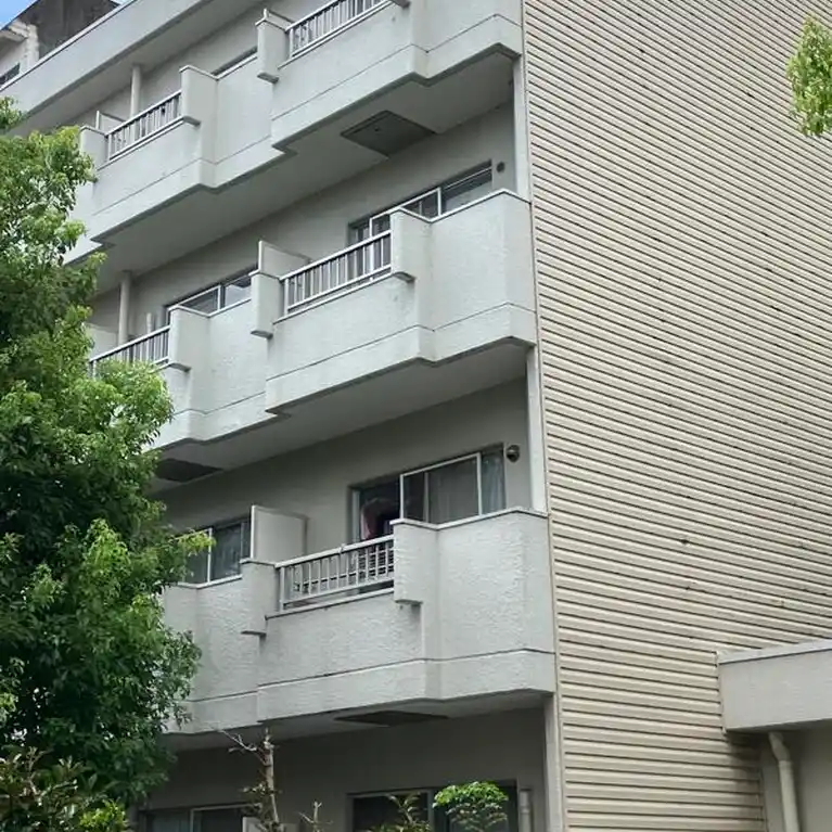 エイティハウス 外観