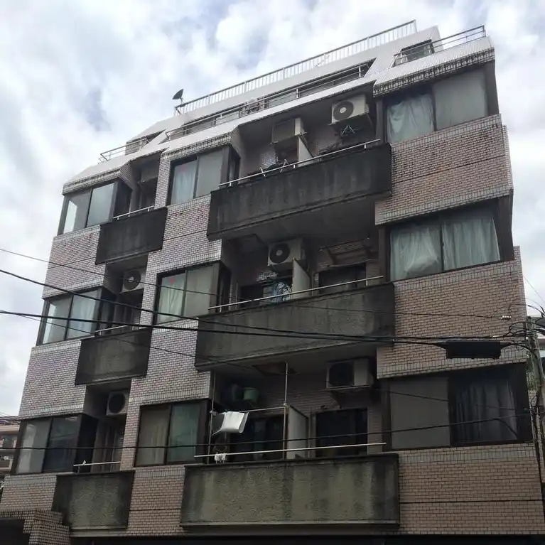 ヴィラ岡部 外観