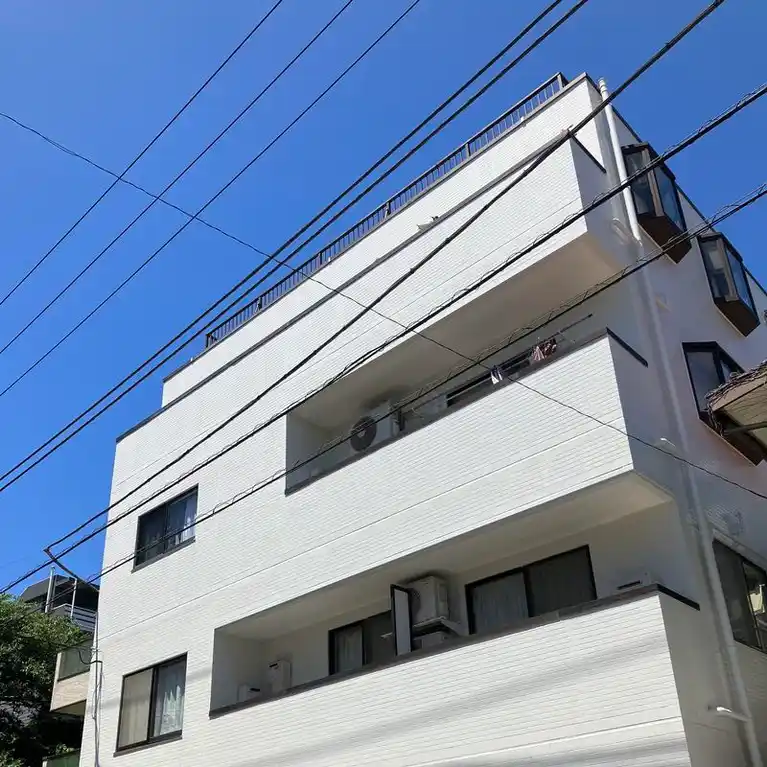 SHELLGARDENMOTOYOYOGI 外観