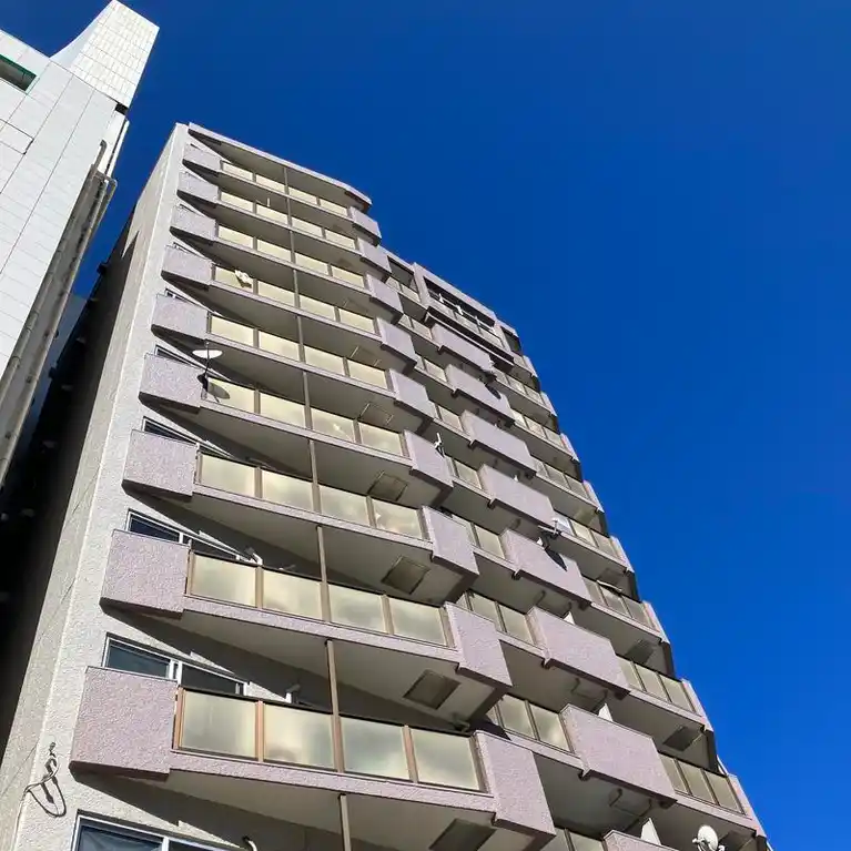 市ケ谷ホームズ 外観