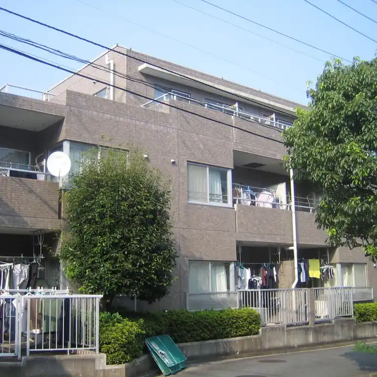 フォレスタ井土ヶ谷 III