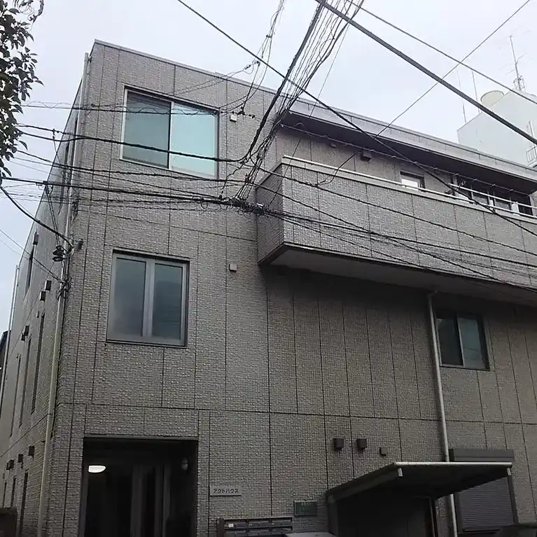アクトハウス 外観
