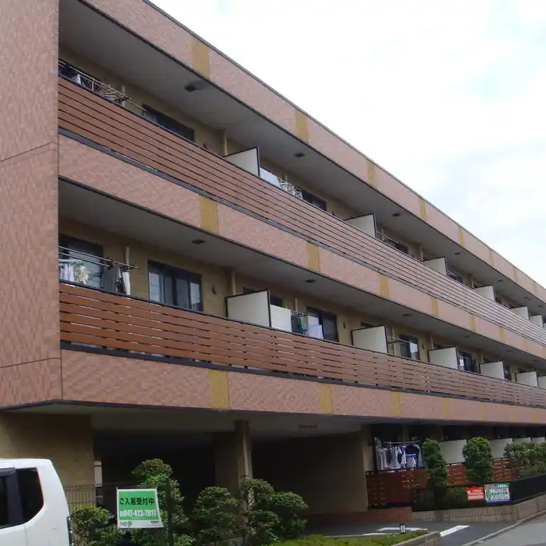 イーストピア