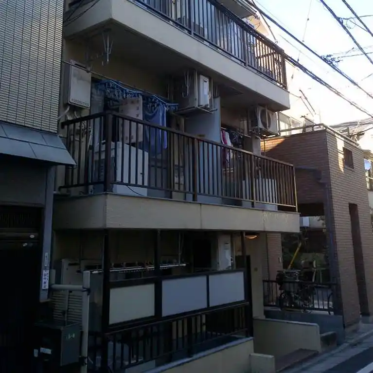 DRホームズ千駄木 外観