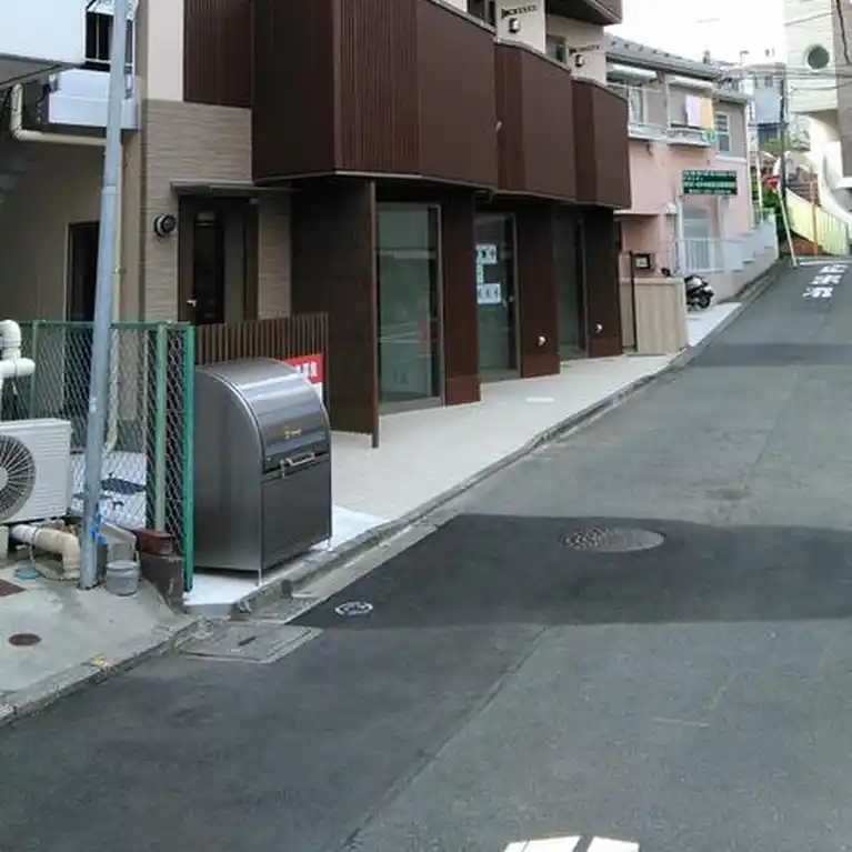 STEPS 外観