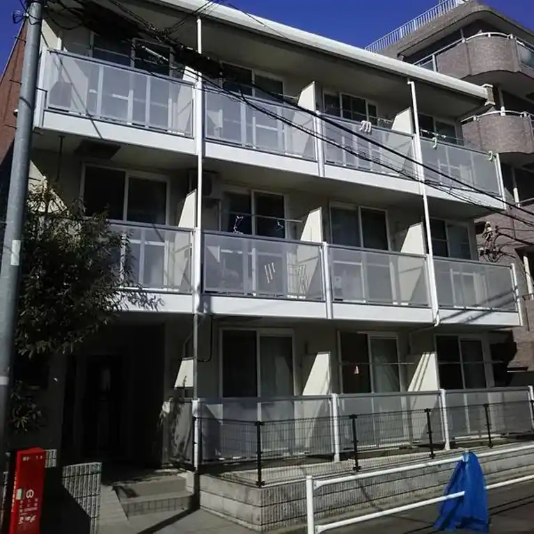 レオパレスサニーウェル新井 外観