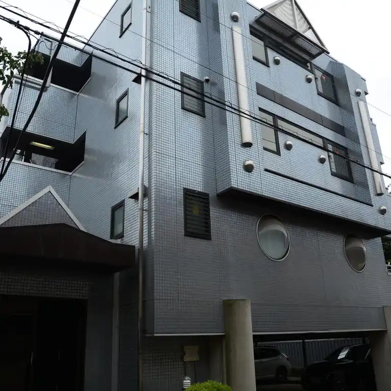 シャルム新城 外観