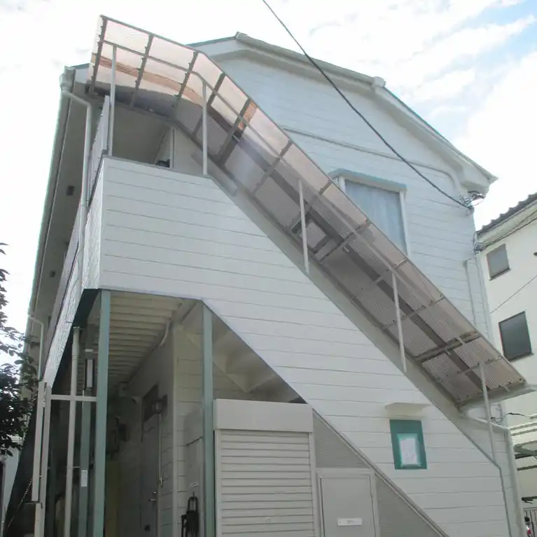 スリーエイト瀬谷
