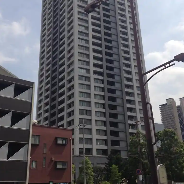S4-Tower