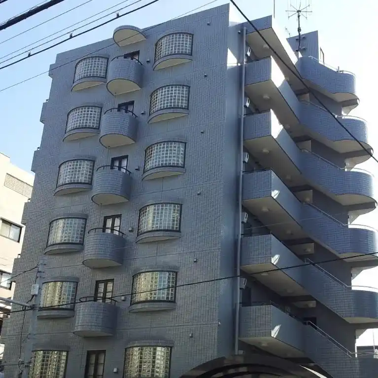 コスモスビル
