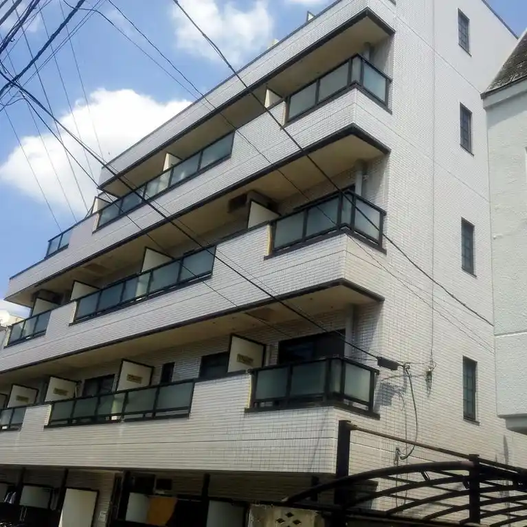 平岡マンション
