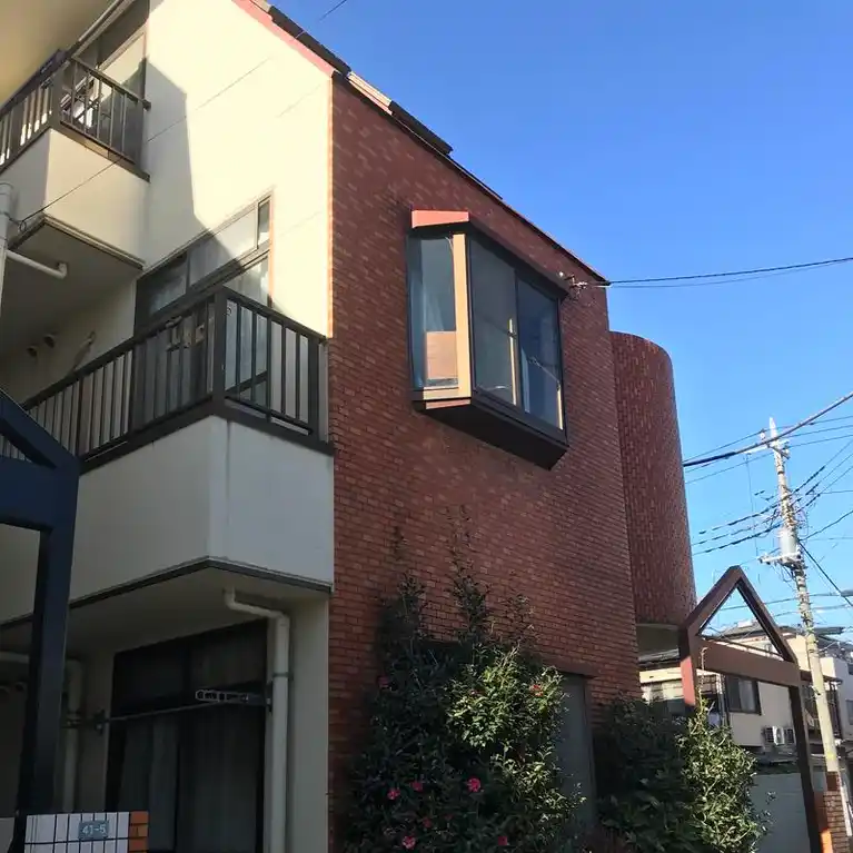 バチュラー蕨 外観