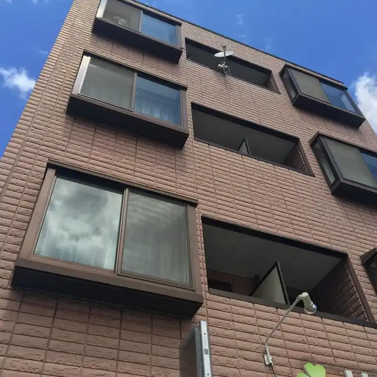 ヘレンハウス 外観
