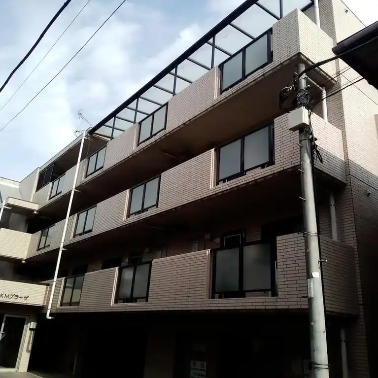 KMプラーザ