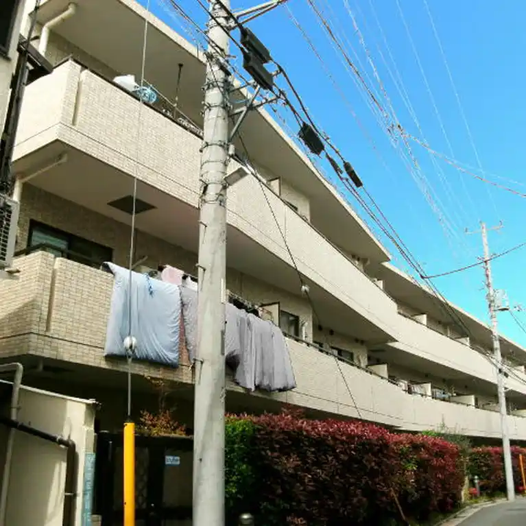 ファミール都立家政