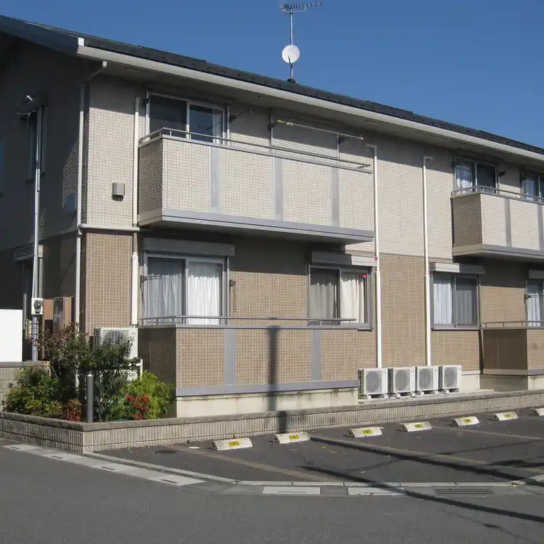 D-ROOMあずま町C 外観