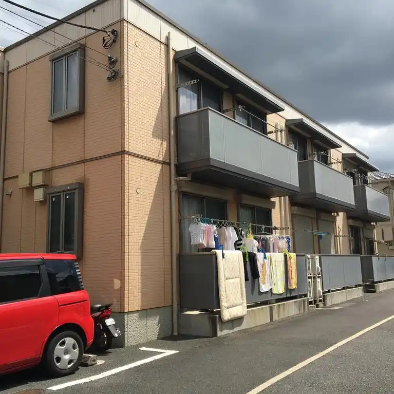 ストロベリーフィールド 外観