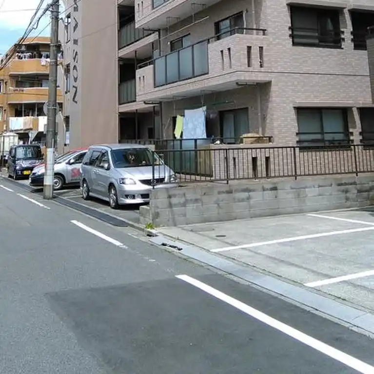 エルメゾンアライ