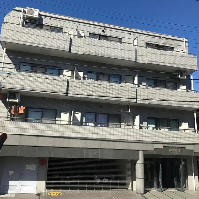 ヴァンベールカワグチ 外観