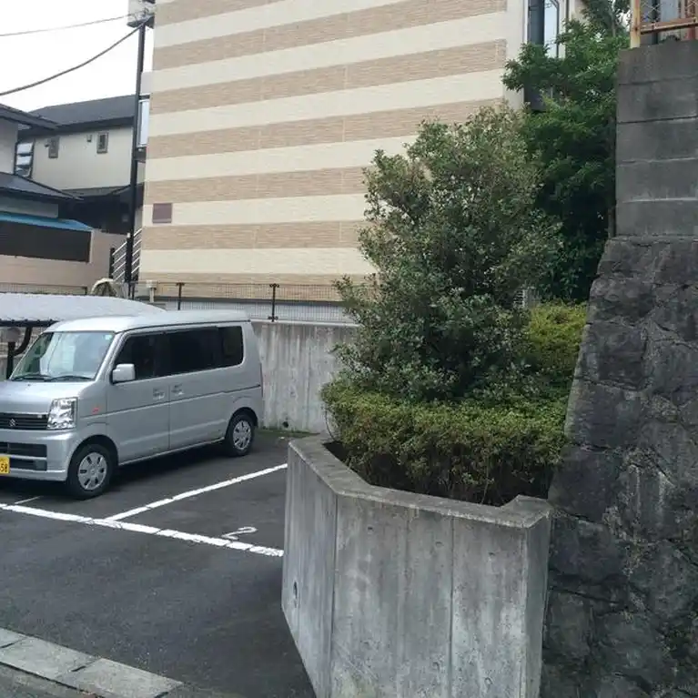 レオパレスアルファード 外観