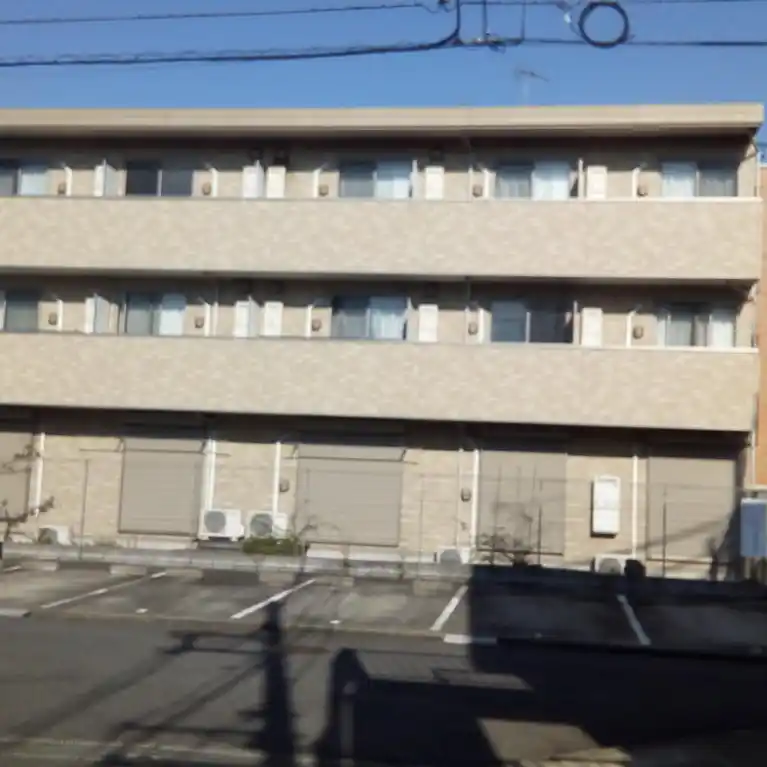 相模ブリッサ