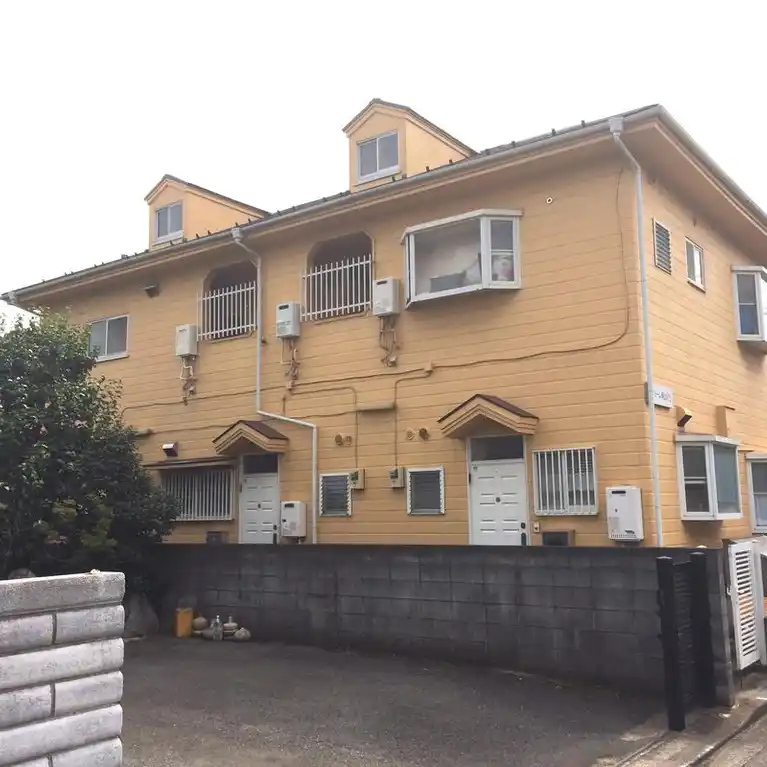 ラフォーレ絹山P2
