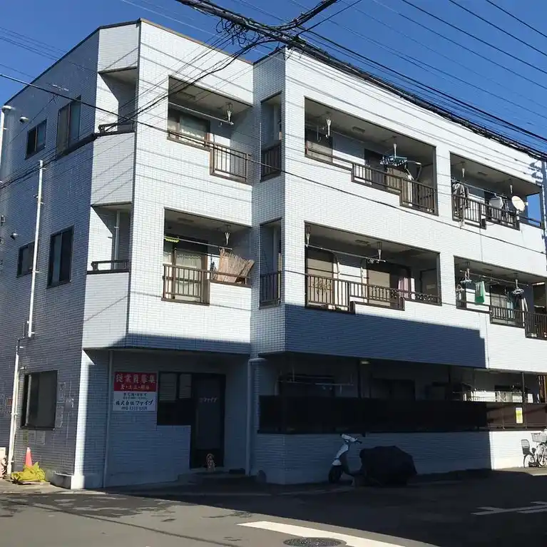 メゾンアルブル 外観