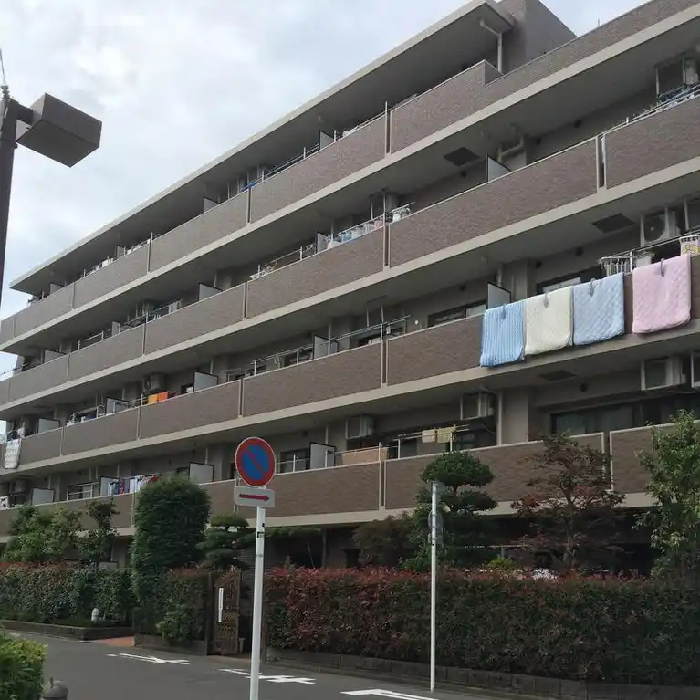 フラッツ芝間 外観