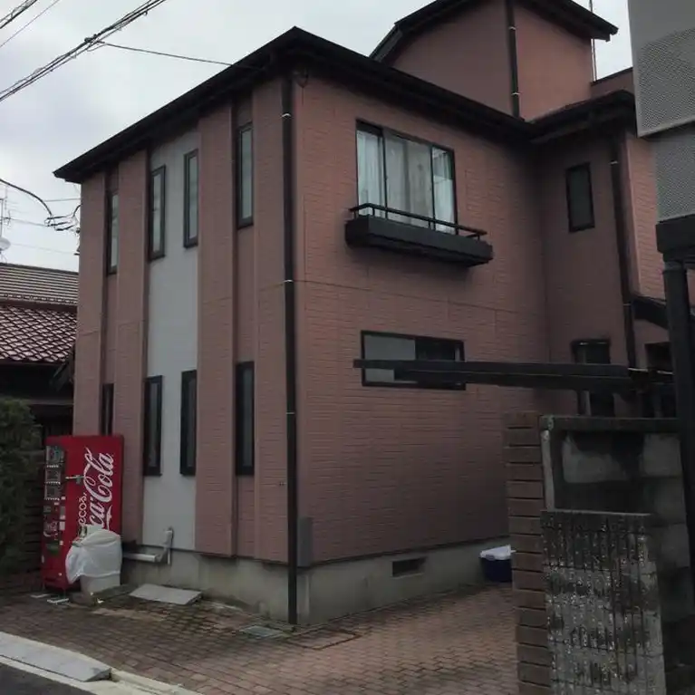 FOURROOMS 外観