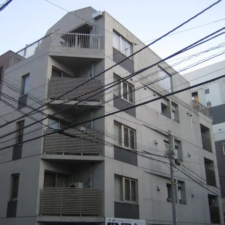 ベイフラット横浜東口 外観