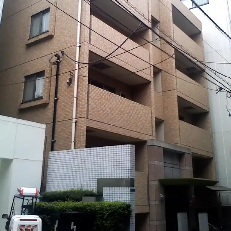 ファミール末広 外観