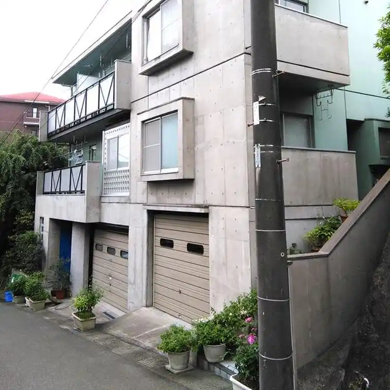 アリエス 外観