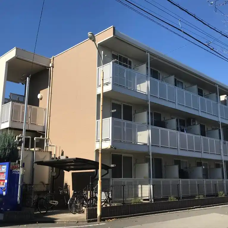 レオパレスサウス ストリート 外観