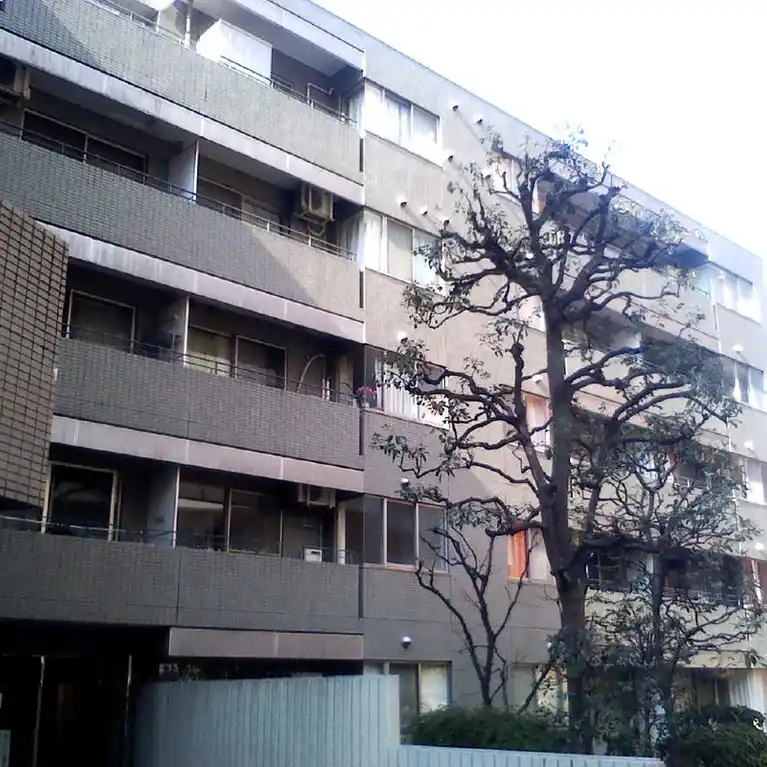 西新宿フォレストアネックス 外観
