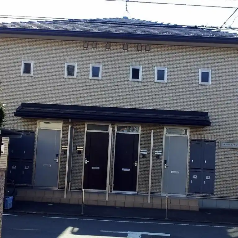 グレースケイ