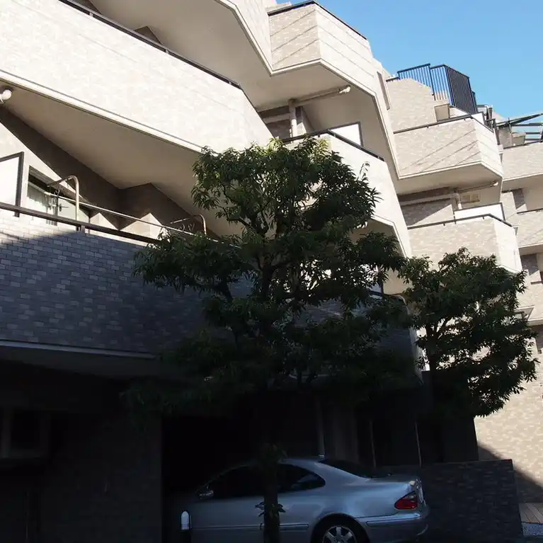 金沢文庫パークホームズ弐番館 外観