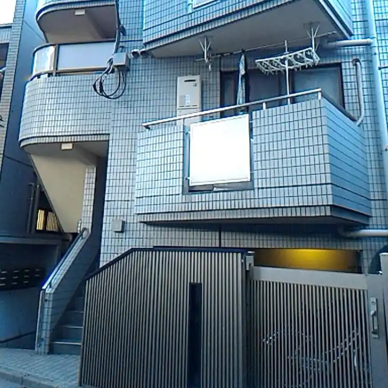 アーバンヒルズ西池