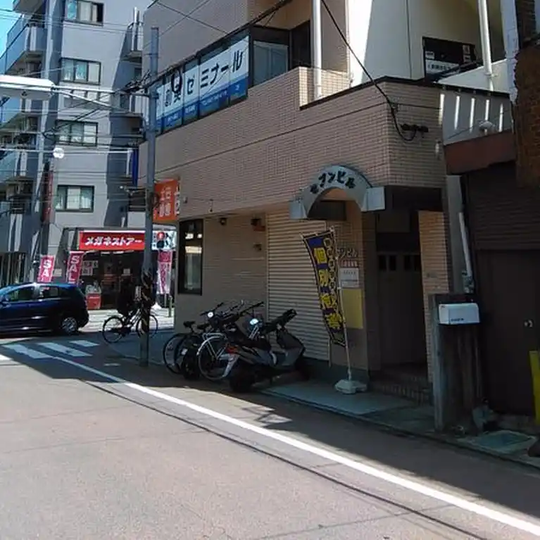 セブンビル 外観