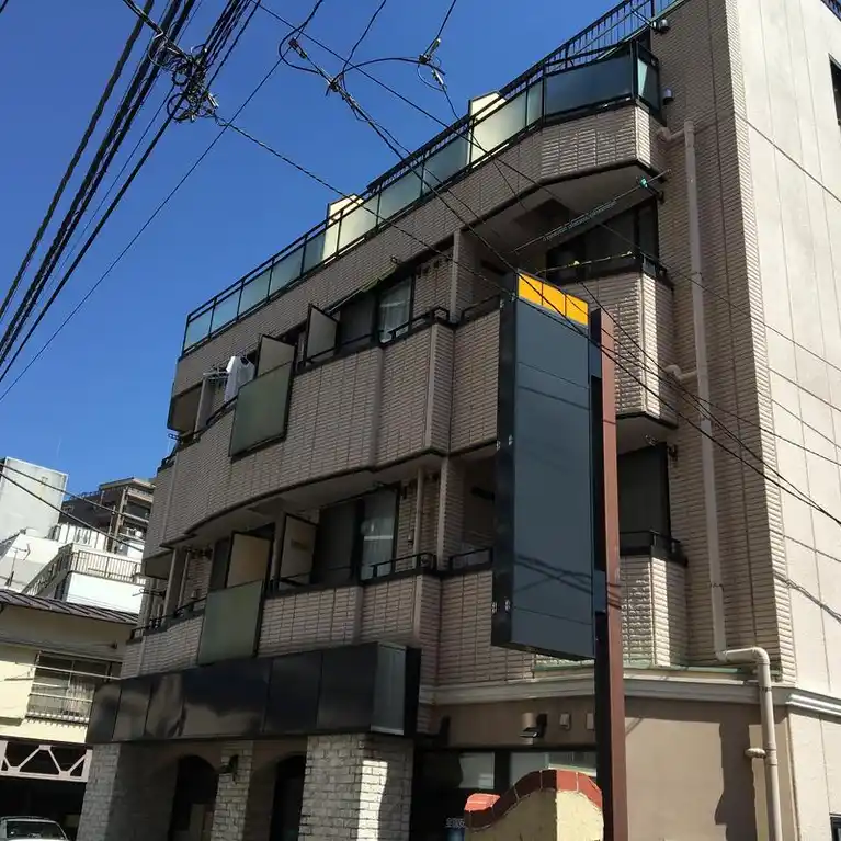 ジョリーパレス