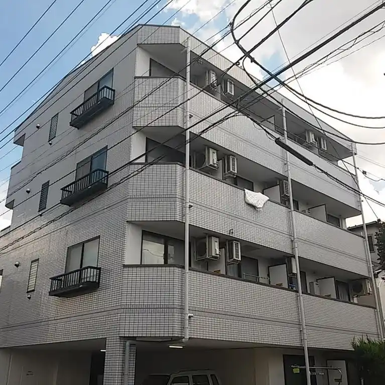 ファミーユ久米川 外観