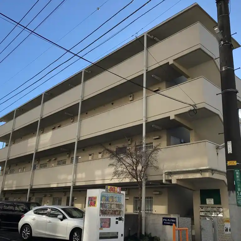グランディア川口 外観