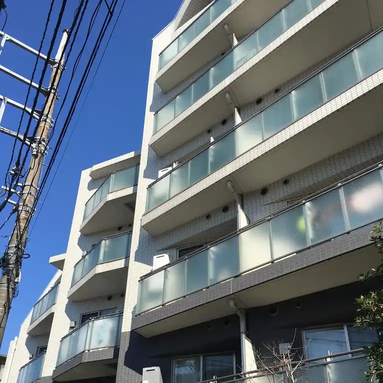 グローリオ明大前