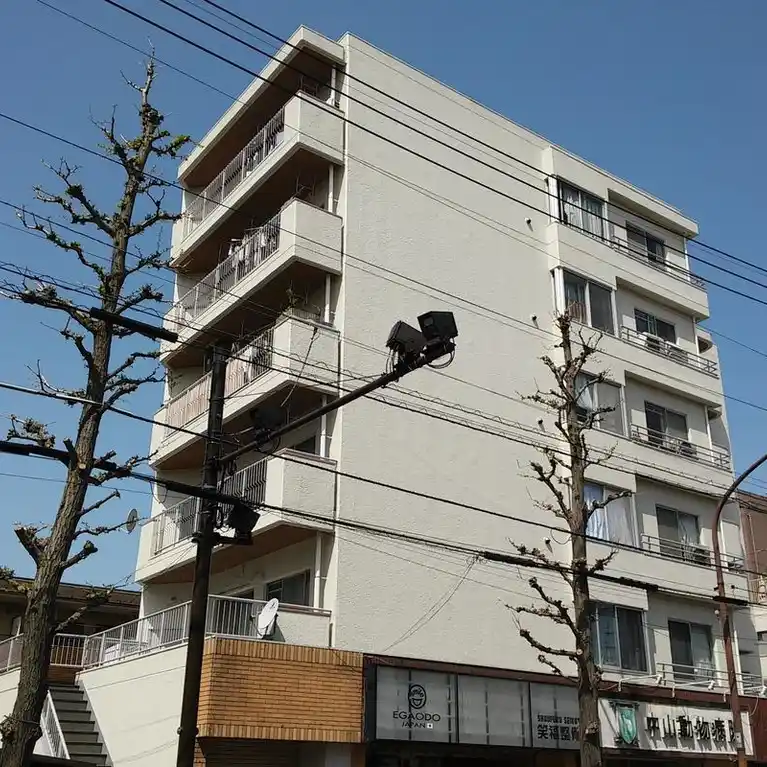 サン・フォーレ国立 外観