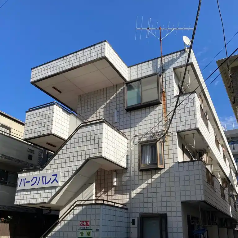パークパレス 外観