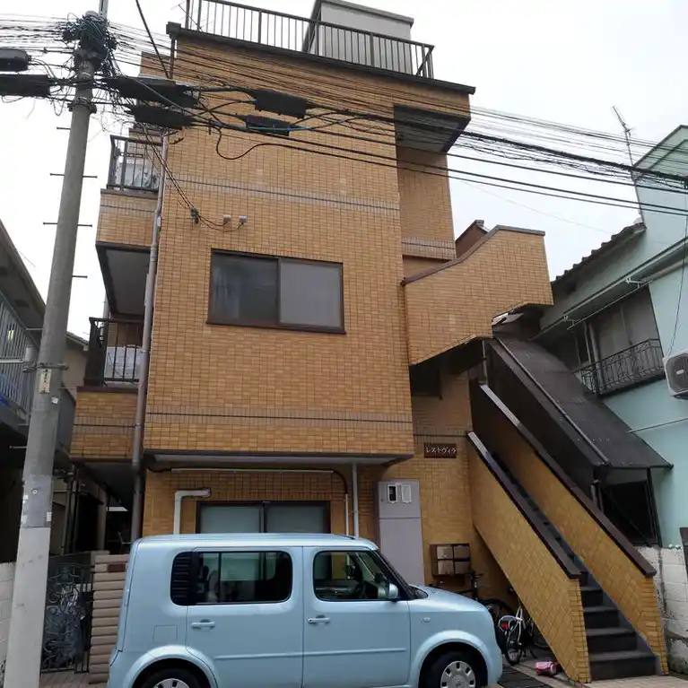 レストヴィラ 外観