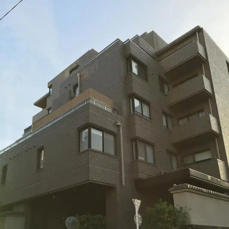 綱町ホームズ 外観
