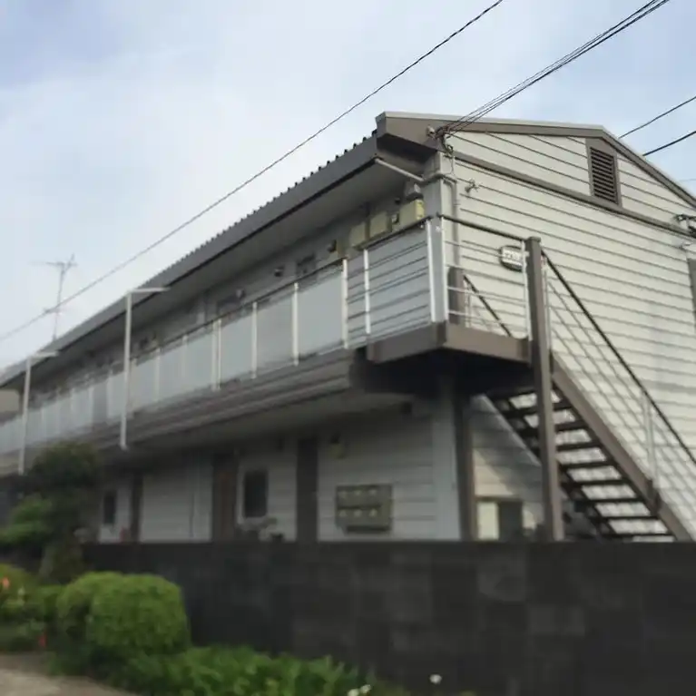 レオパレス松葉